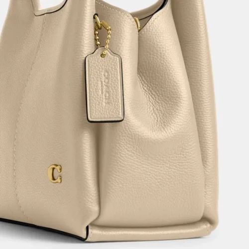 Bolsa Coach Lana Shoulder 23 off - Imagem 4