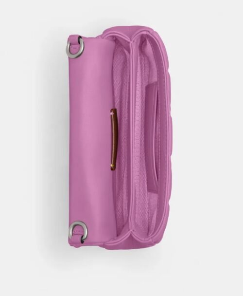 Bolsa Coach Tabby  Wristlet Pillow Quilting - Imagem 3