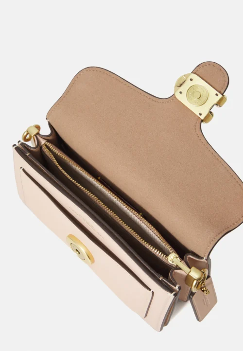 Bolsa Coach Tabby Shoulder 20 cream - Imagem 2