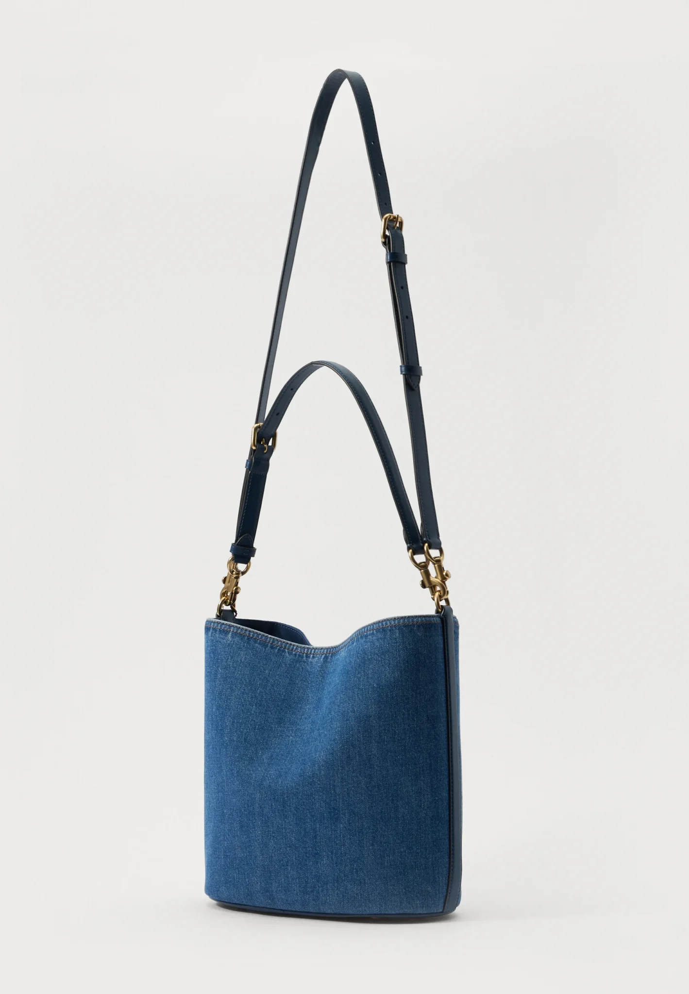 Bolsa Coach Willow bucket denim - Imagem 2